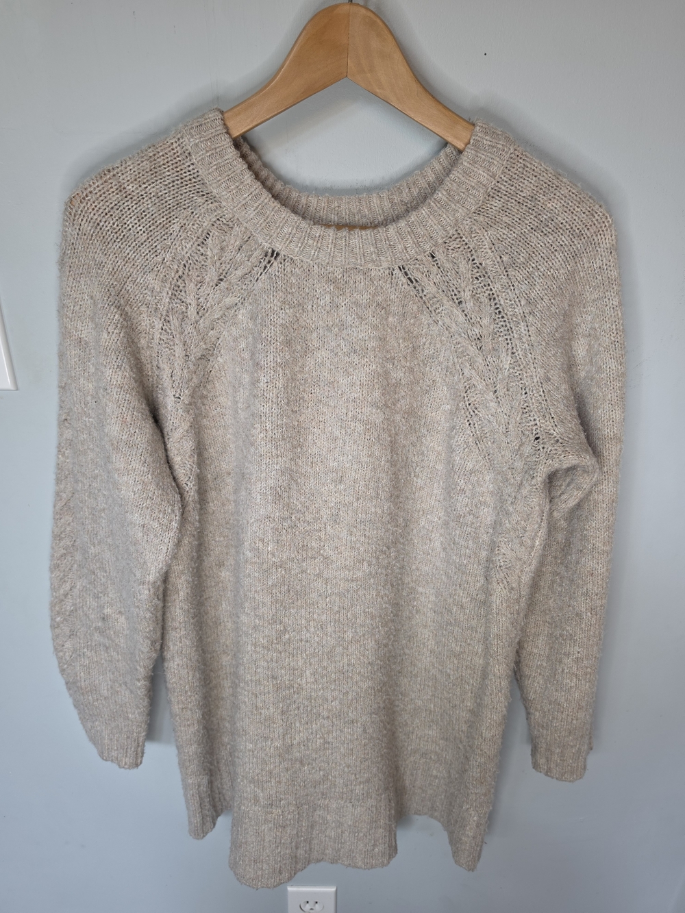Torrid Oatmeal Fuzzy Cable Knit Lace Yoke Crewneck Sweater Plus Size 0 (12/14)